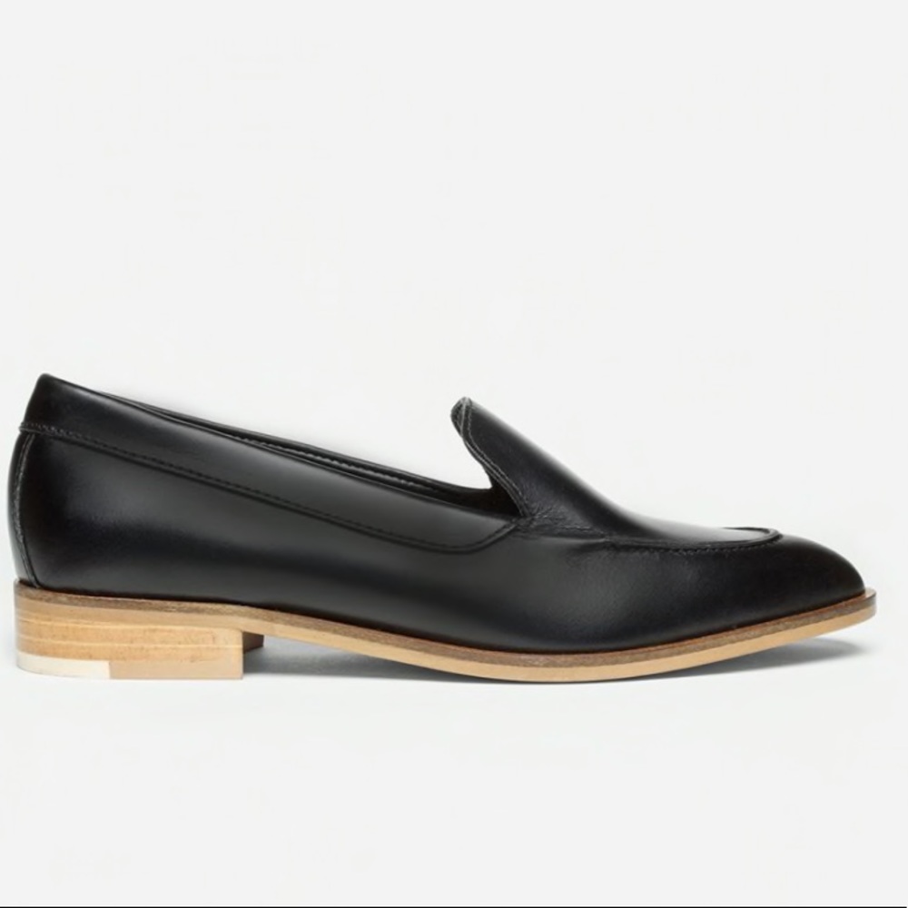 Everlane Black Leather Loafers with Natural Wood-Tone Heel